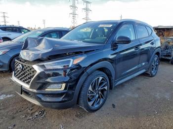  Salvage Hyundai TUCSON