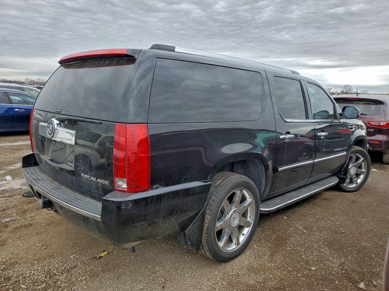 Cadillac Escalade Esv Image 8
