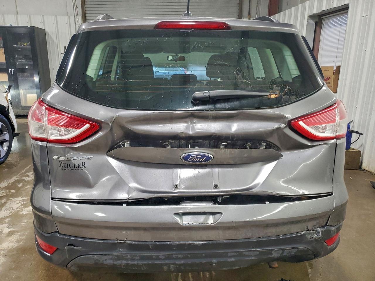 Ford Escape S Image 6