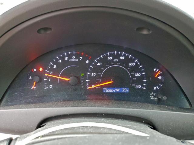 Toyota Camry Base Image 2