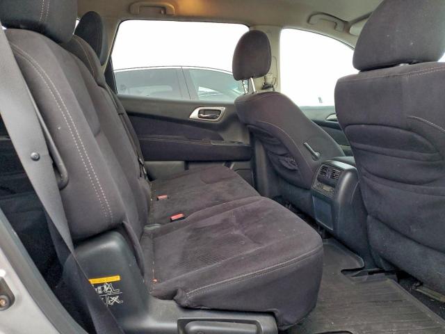 Nissan Pathfinder S Image 11