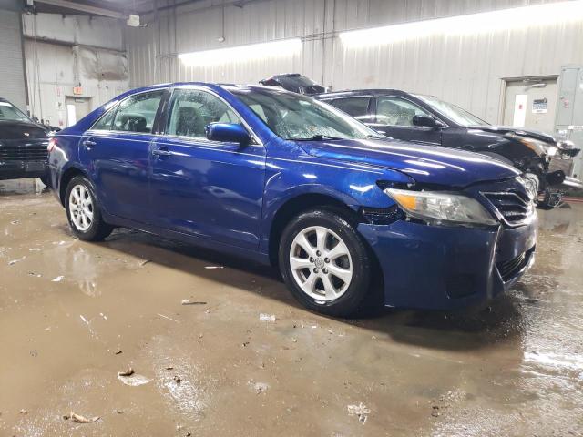Toyota Camry Base Image 12