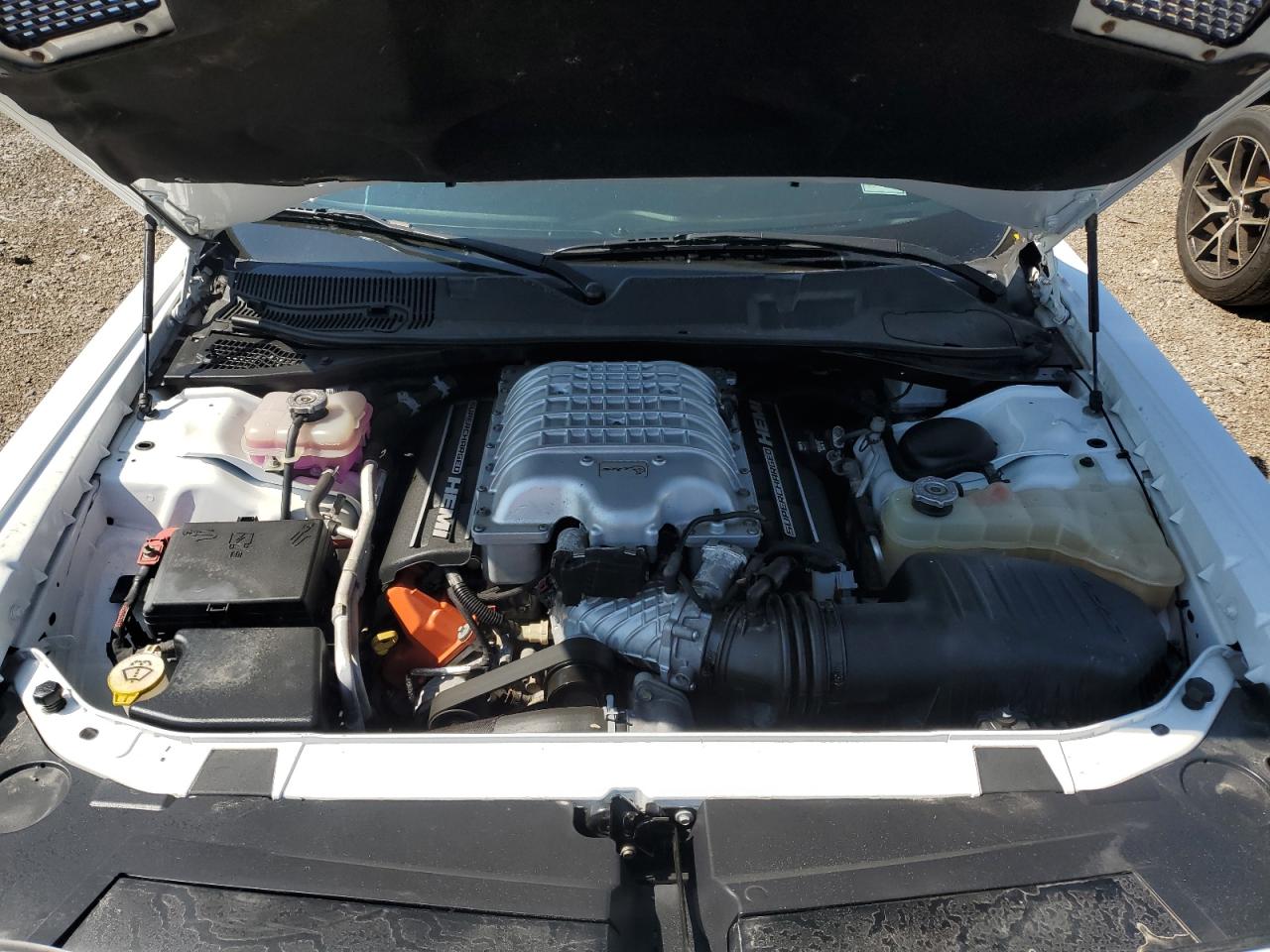 Dodge Challenger Srt Hellcat Image 10