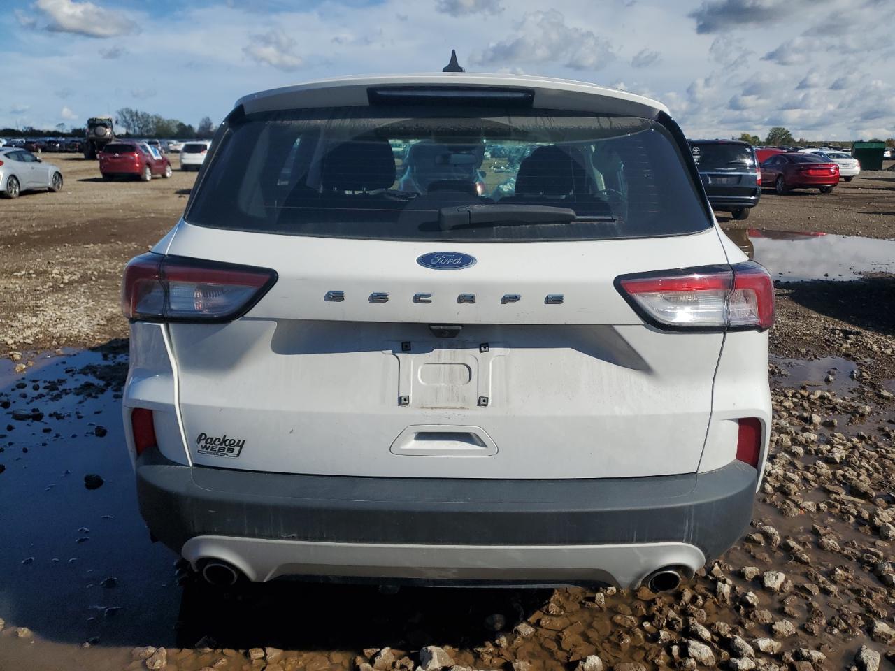 Ford Escape S Image 10