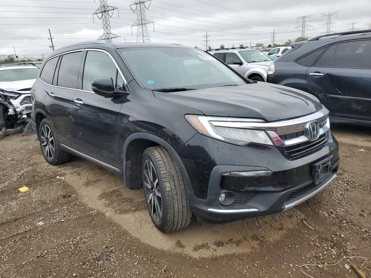 Honda Pilot Touring Image 2