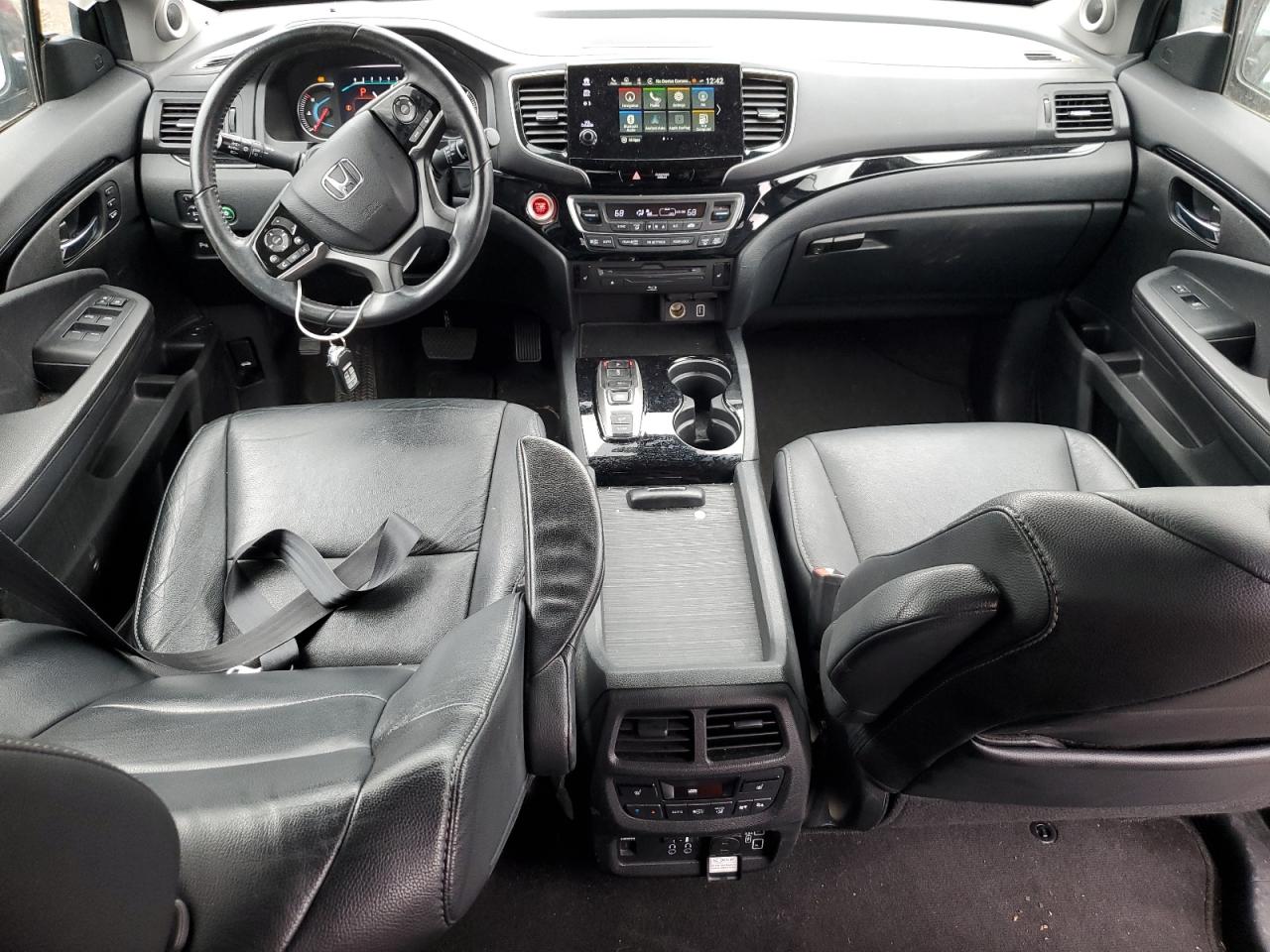 Honda Pilot Touring Image 10