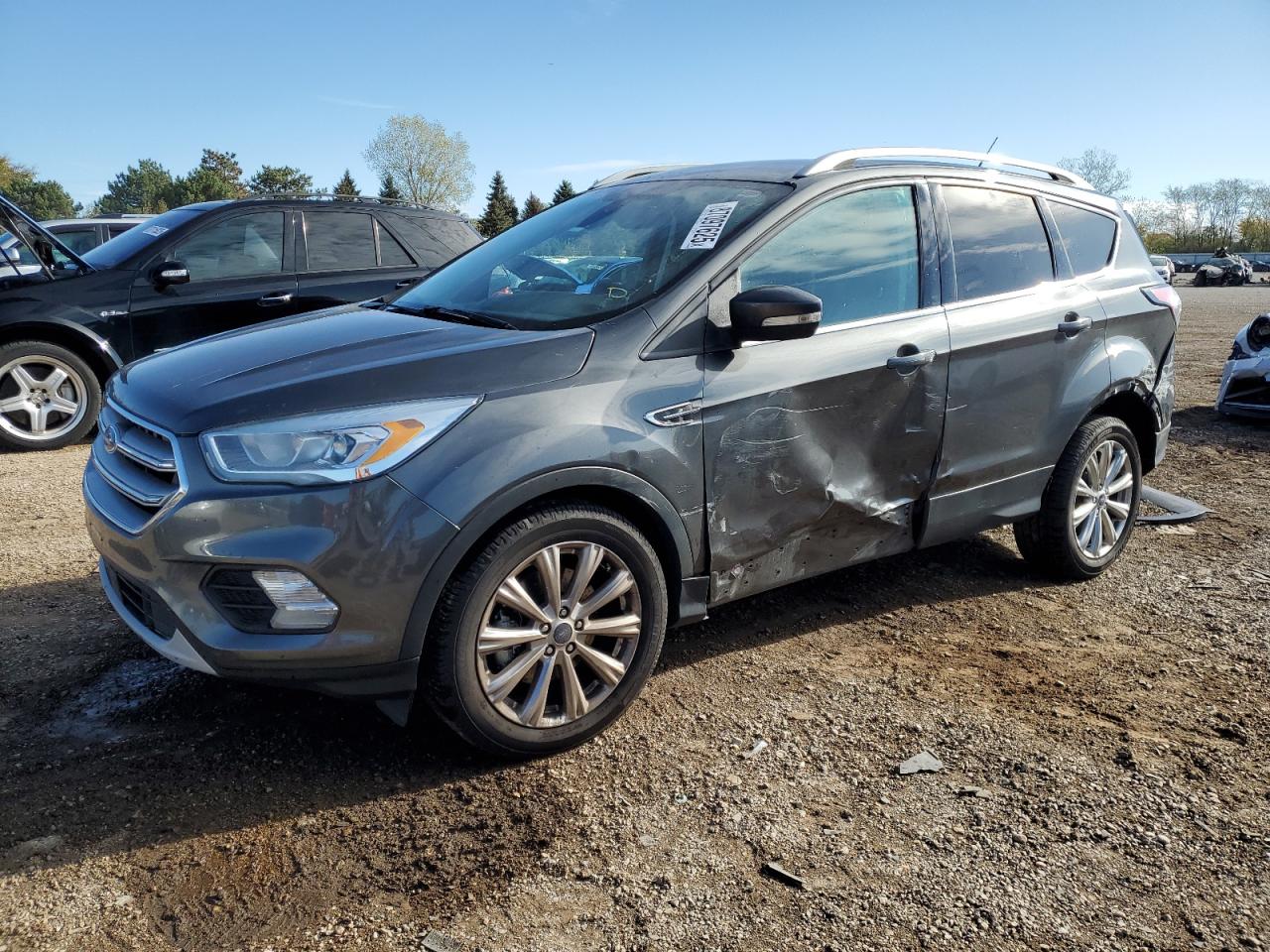 Ford Escape Titanium Image 1