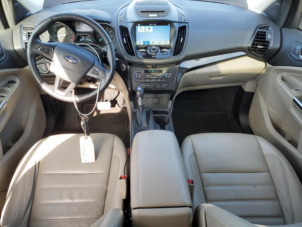 Ford Escape Titanium Image 10