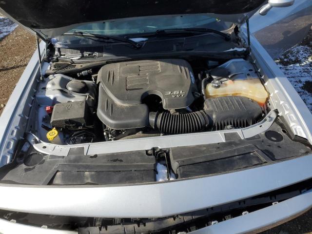 Dodge Challenger Sxt Image 8