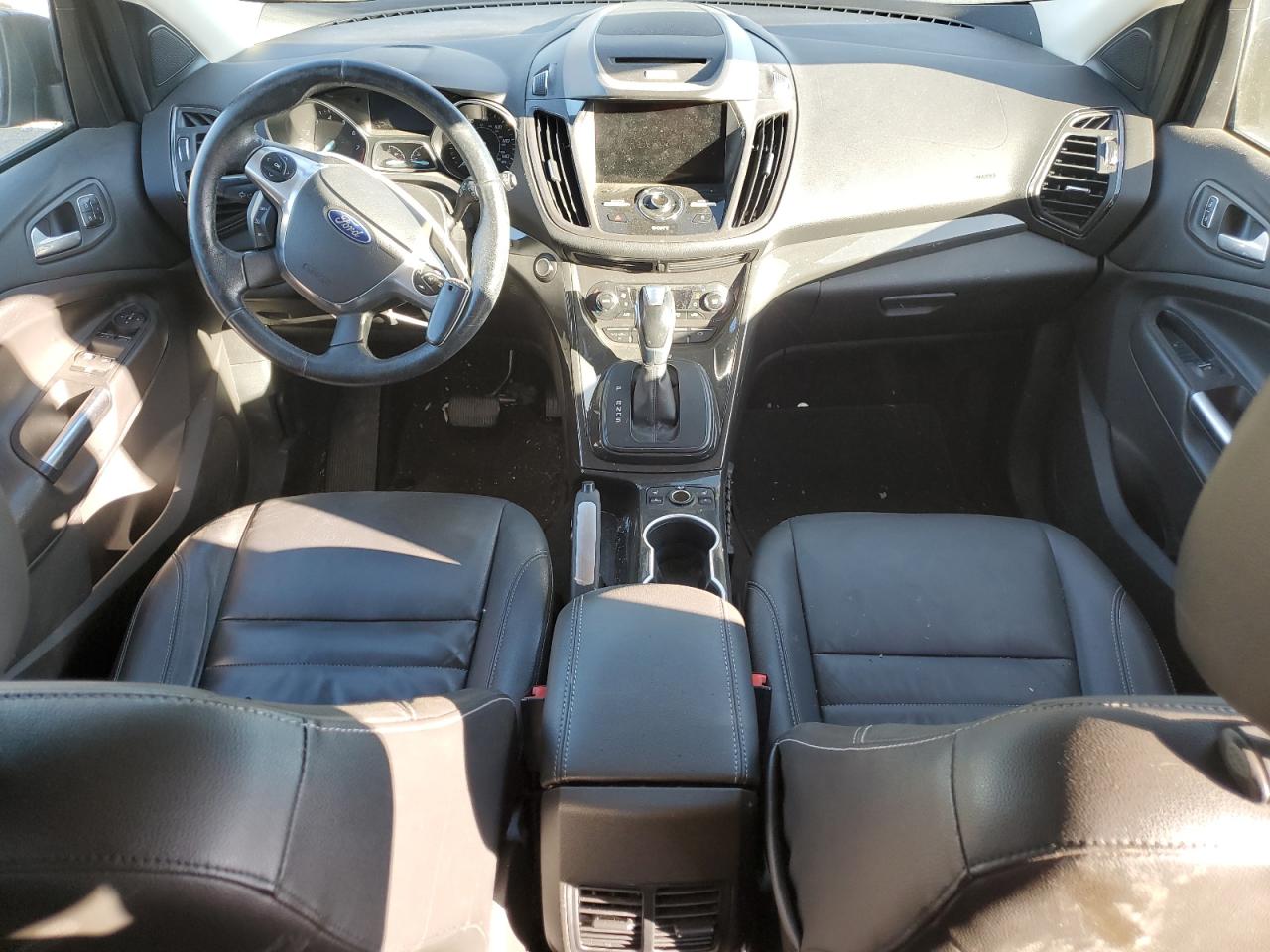 Ford Escape Titanium Image 7