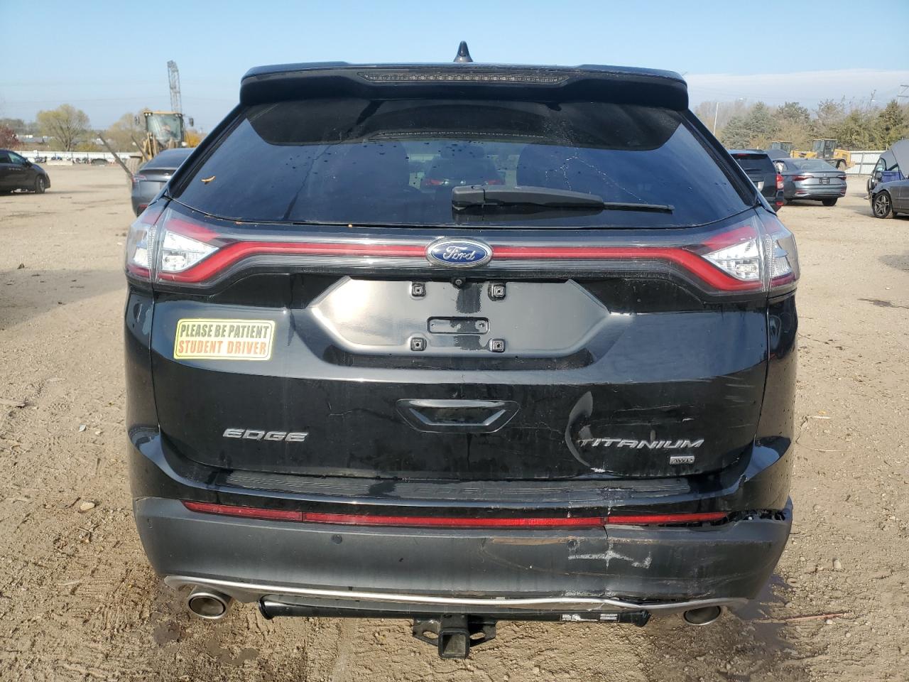 Ford Edge Titanium Image 5