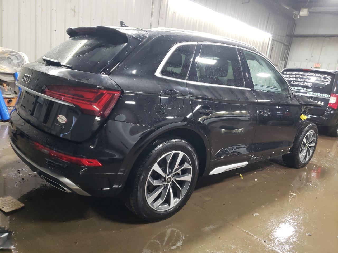 Audi Q5 Premium Plus 45 Image 9