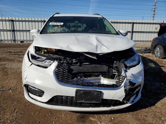 Chrysler Pacifica Touring L Image 6