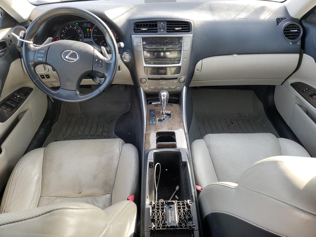 Lexus Is 250 Image 7