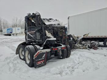  Salvage Mack 600 Cxu600