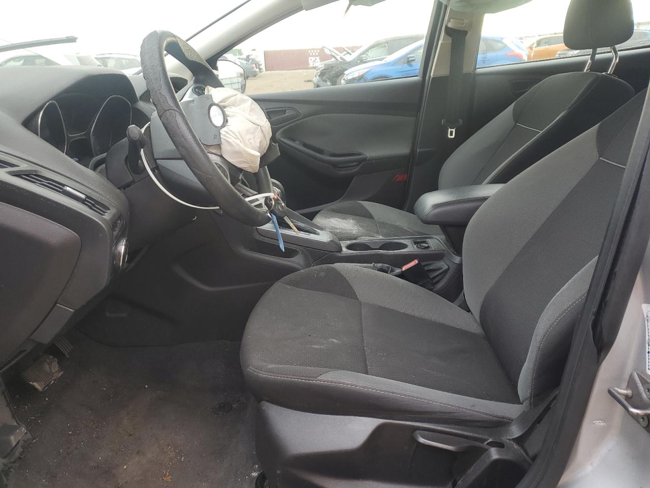 Ford Focus Se Image 9