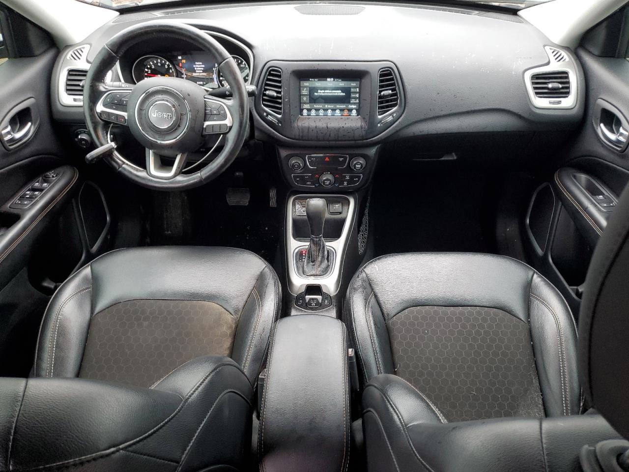 Jeep Compass Latitude Image 6