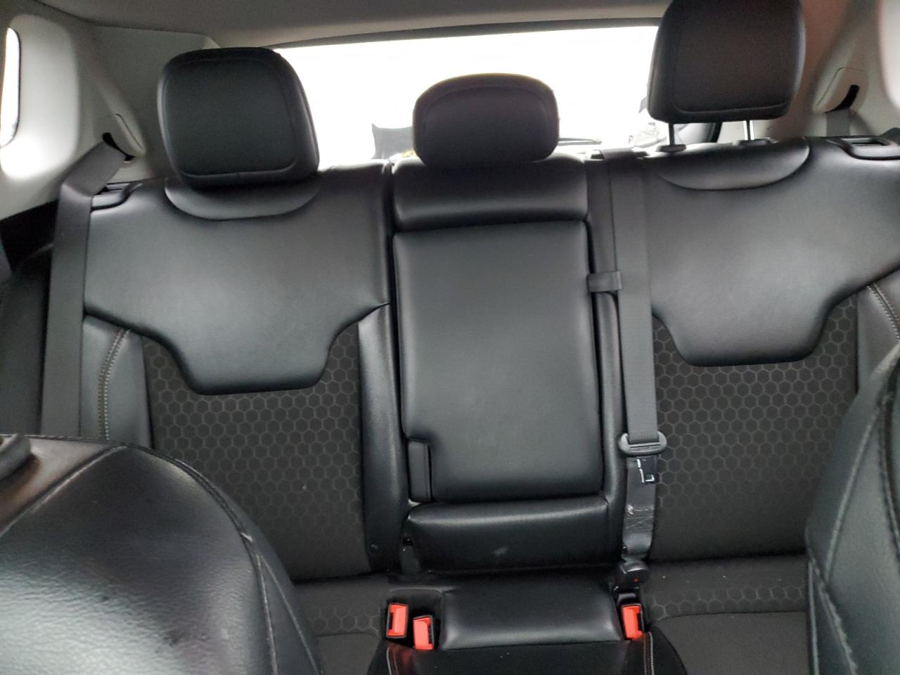 Jeep Compass Latitude Image 11