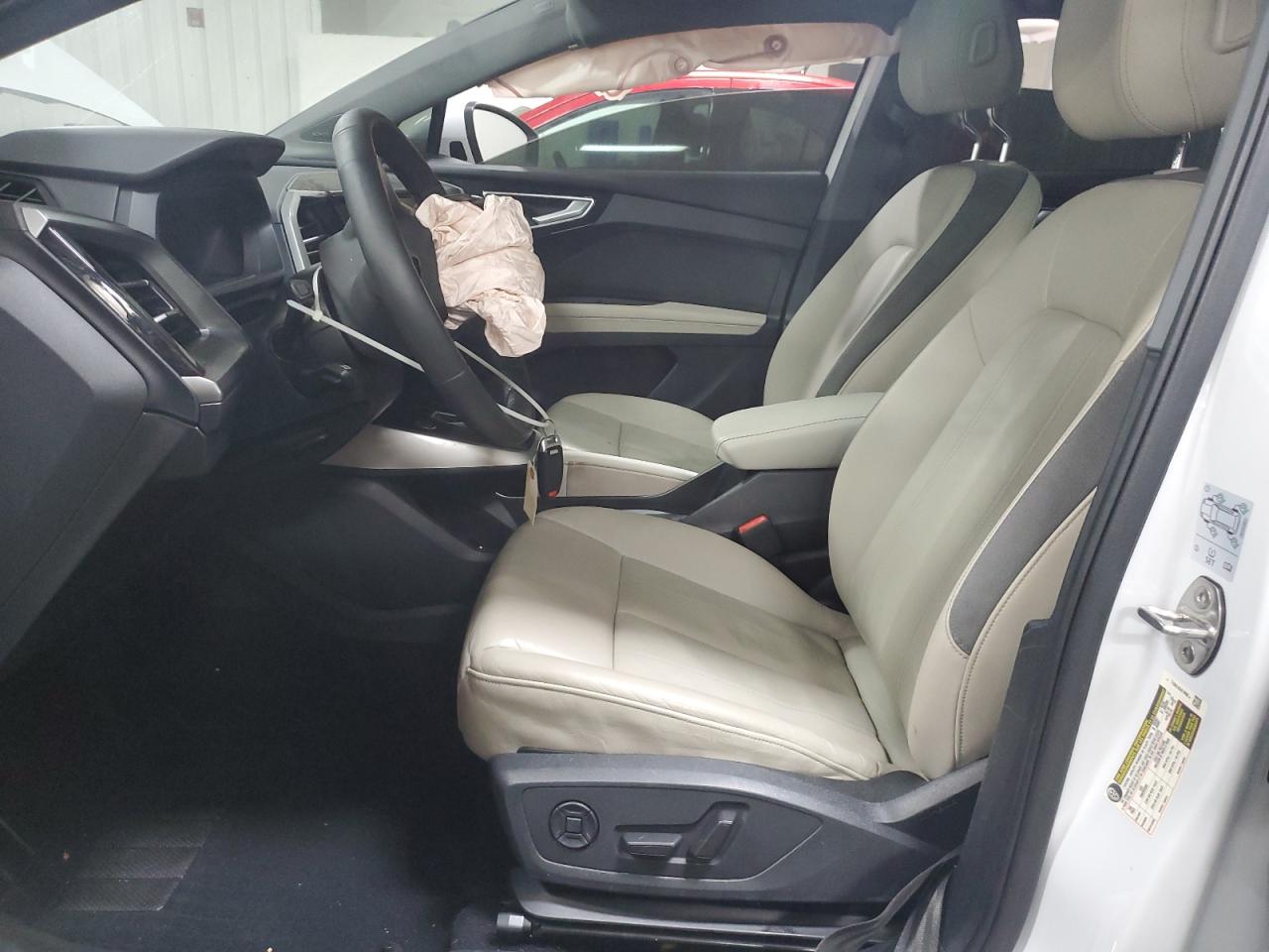 Audi Q4 Sportback Prestige Image 9