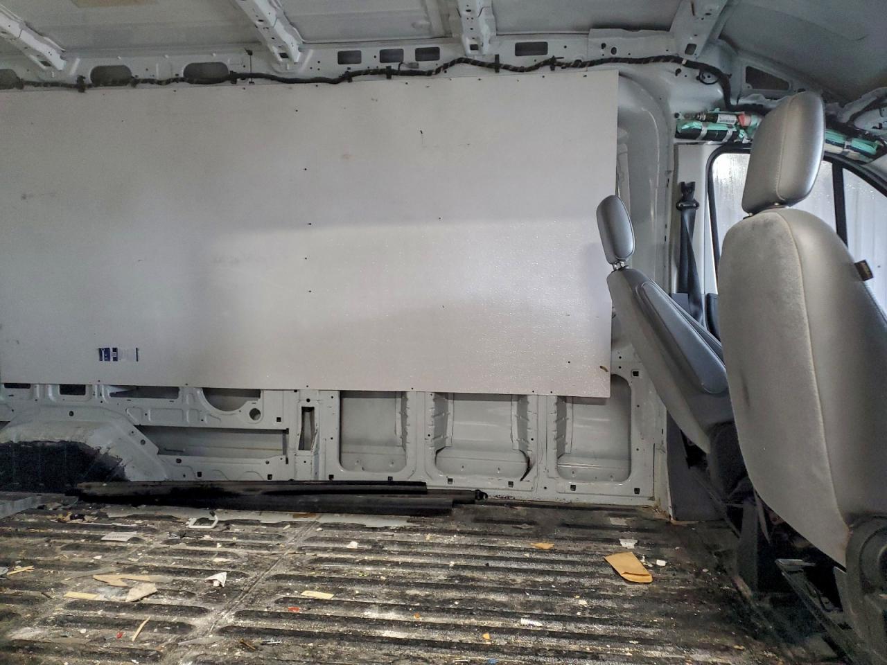 Ford Transit T-250 Image 11