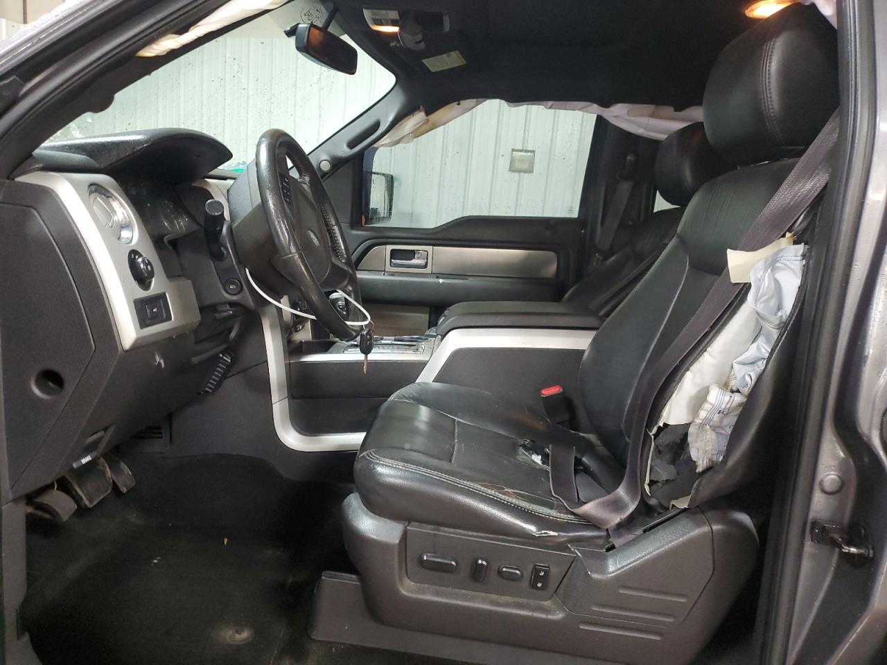 Ford F-150 Supercrew Image 4