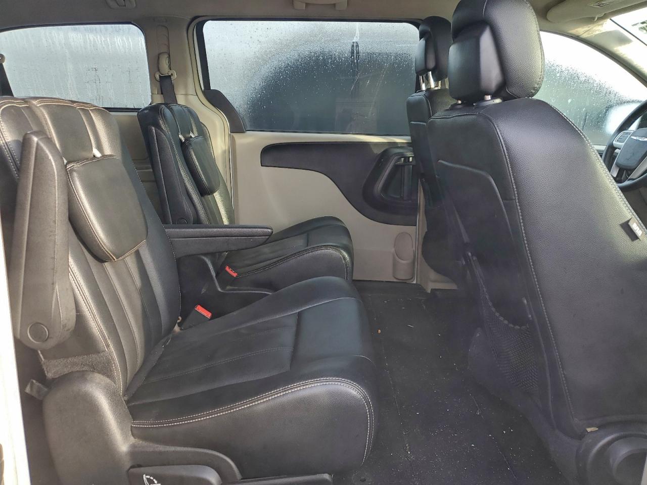 Chrysler Minivan Lx Image 4