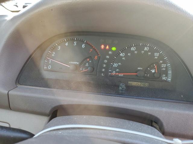 Toyota Camry Le Image 8