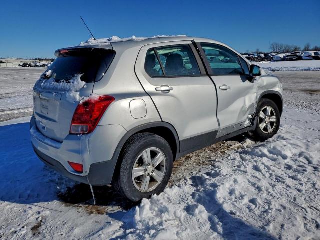 Chevrolet Trax Ls Image 3