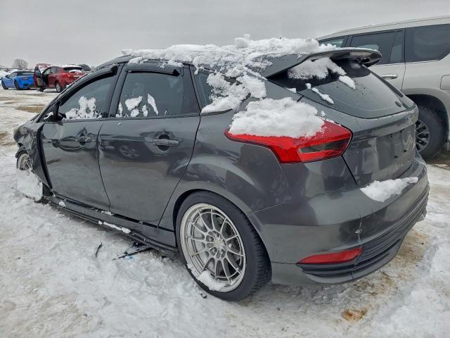 Ford Focus St Image 5