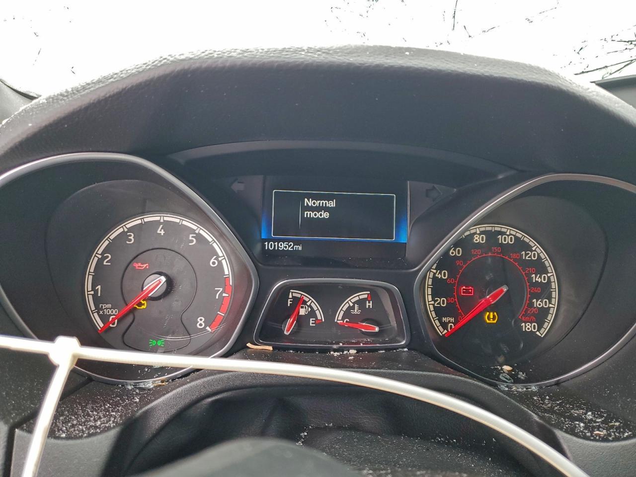 Ford Focus St Image 12