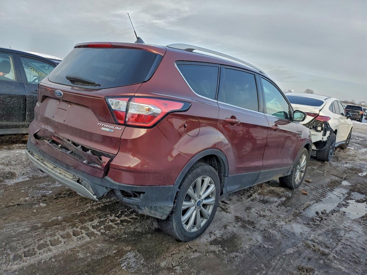 Ford Escape Titanium Image 3