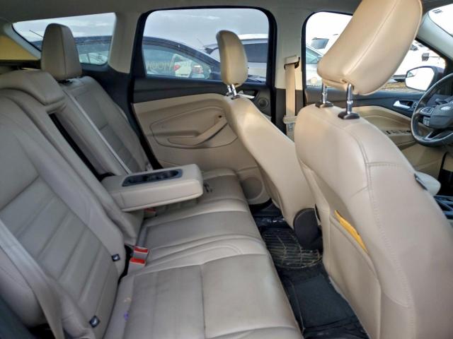 Ford Escape Titanium Image 6