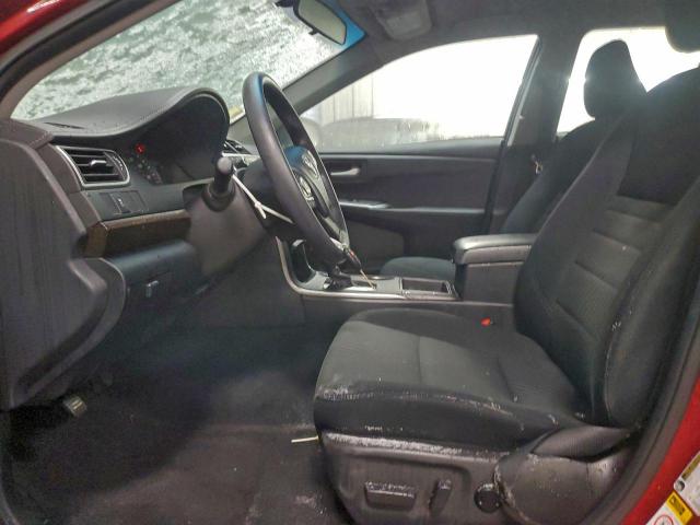 Toyota Camry Le Image 5