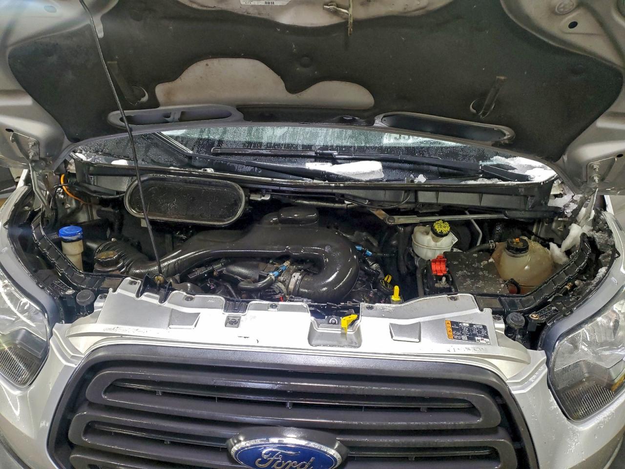 Ford Transit T-250 Image 11