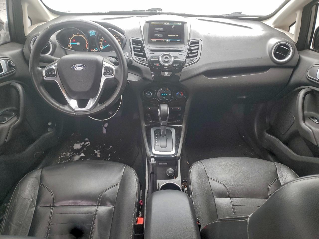 Ford Fiesta Titanium Image 3