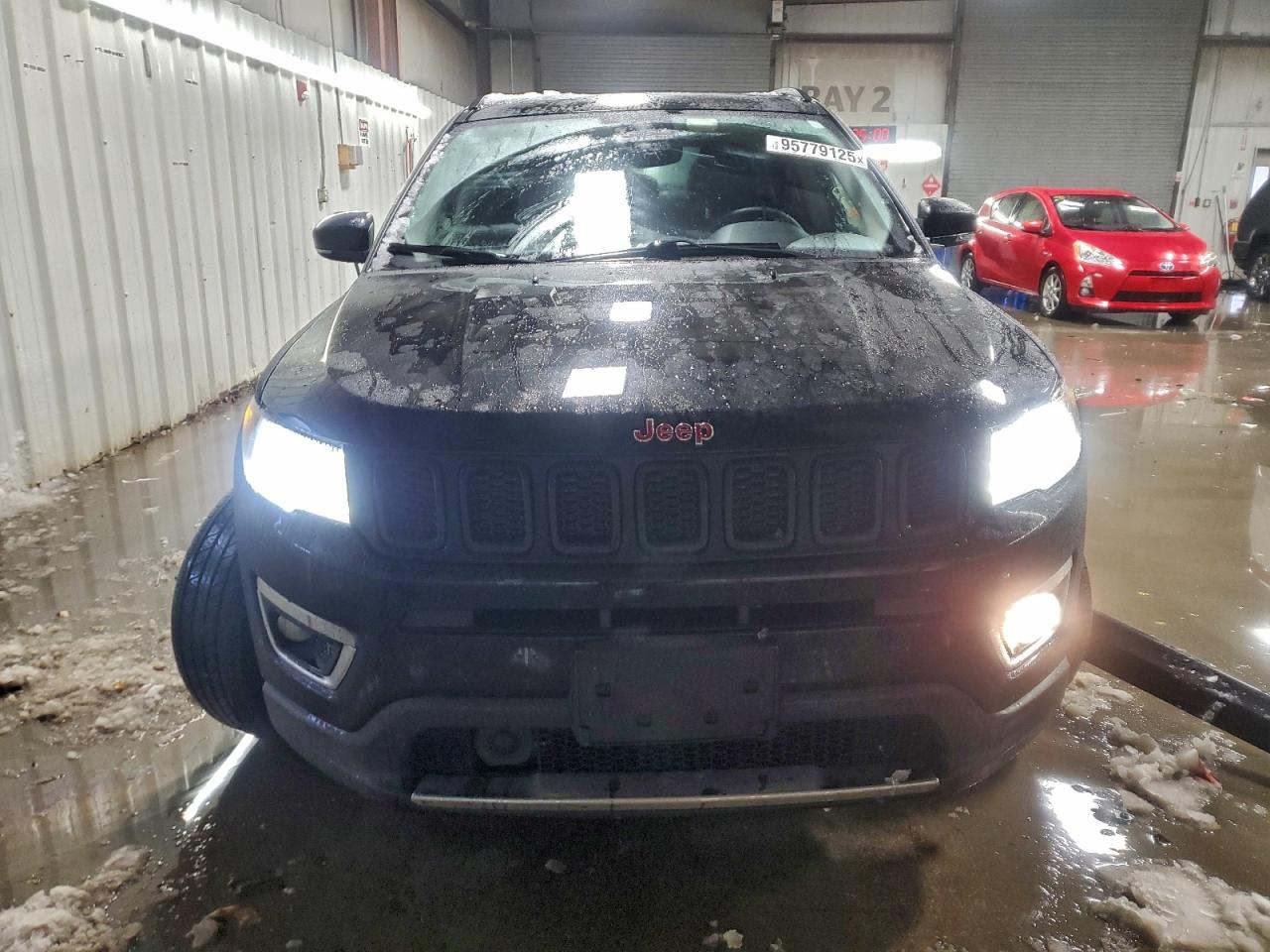 Jeep Compass Limited Image 10
