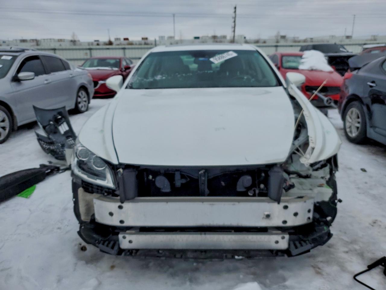 Lexus LS 460 Image 8