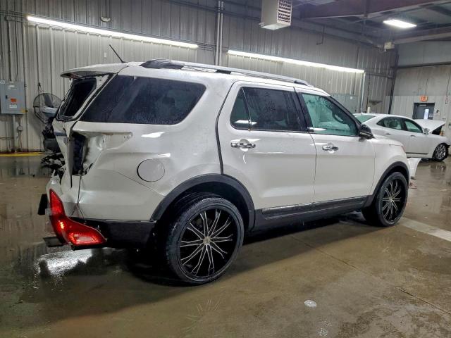 Ford Explorer Xlt Image 11