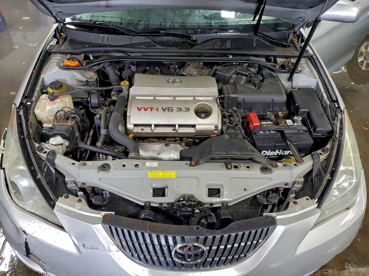 Toyota Camry Se Image 11