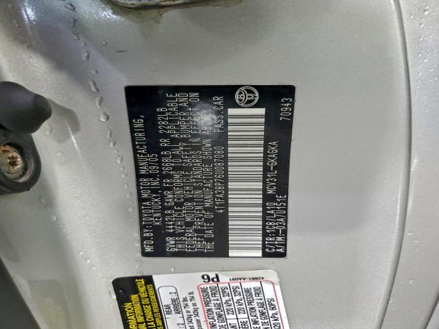 Toyota Camry Se Image 12