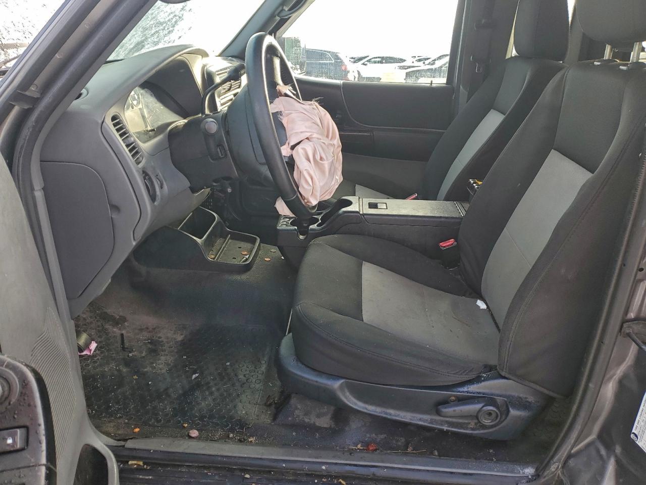 Ford Ranger Super Cab Image 11