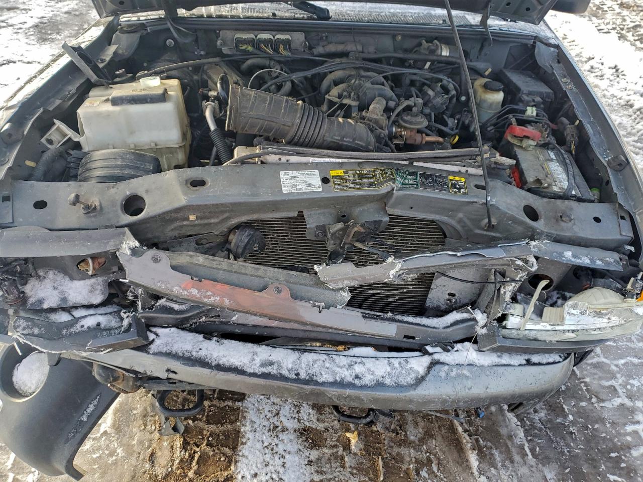 Ford Ranger Super Cab Image 4