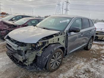  Salvage Mitsubishi Outlander