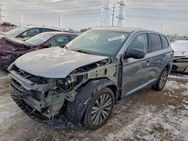  Salvage Mitsubishi Outlander
