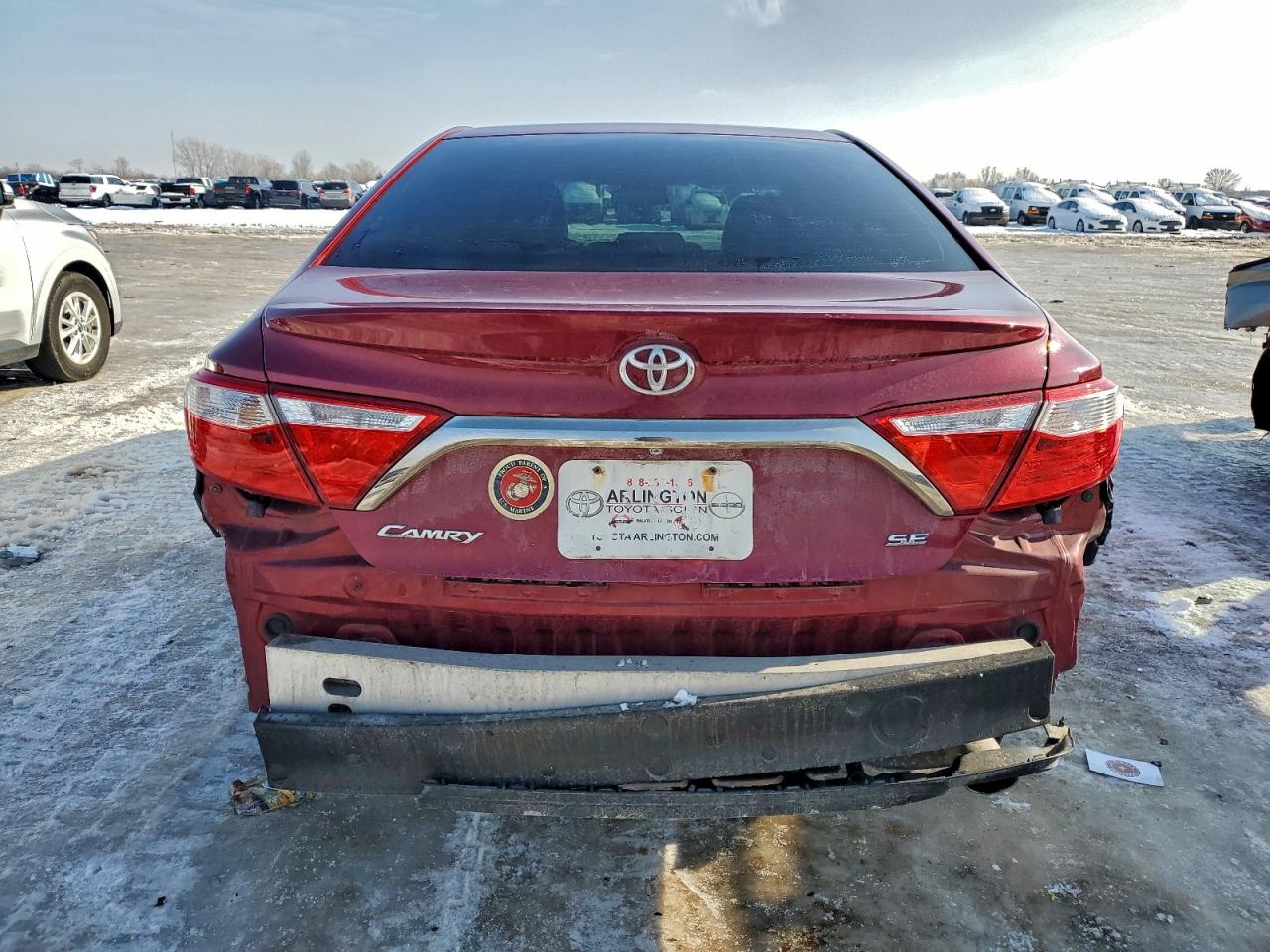 Toyota Camry Le Image 4