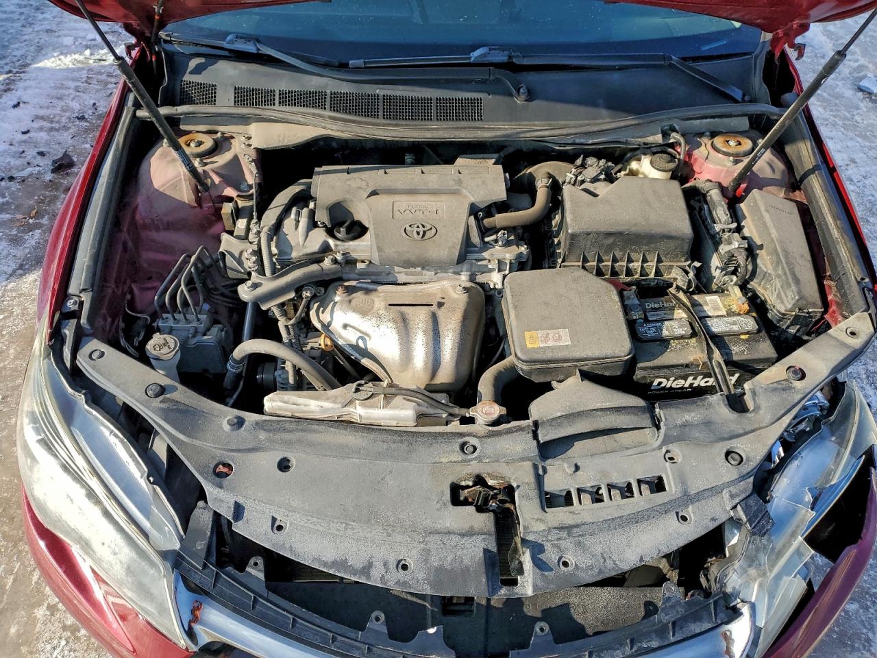 Toyota Camry Le Image 10