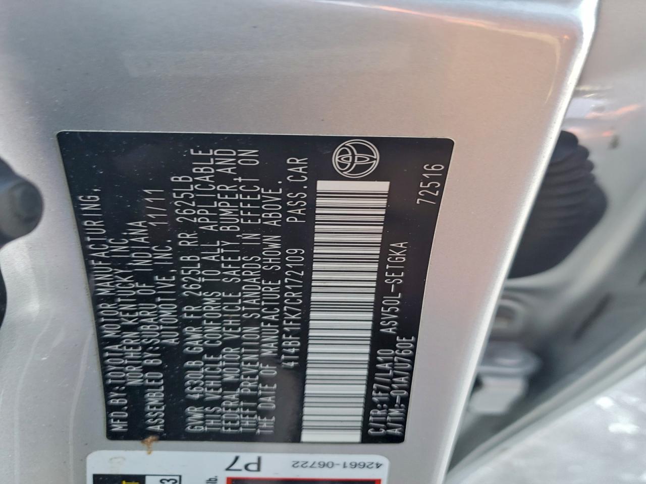 Toyota Camry Base Image 13