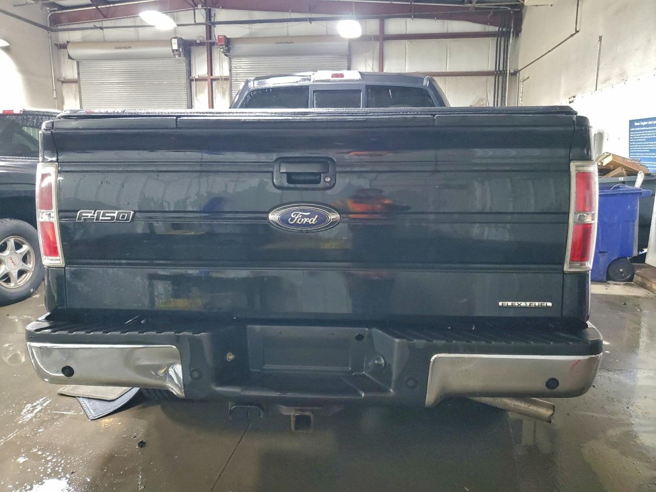 Ford F-150 Supercrew Image 4