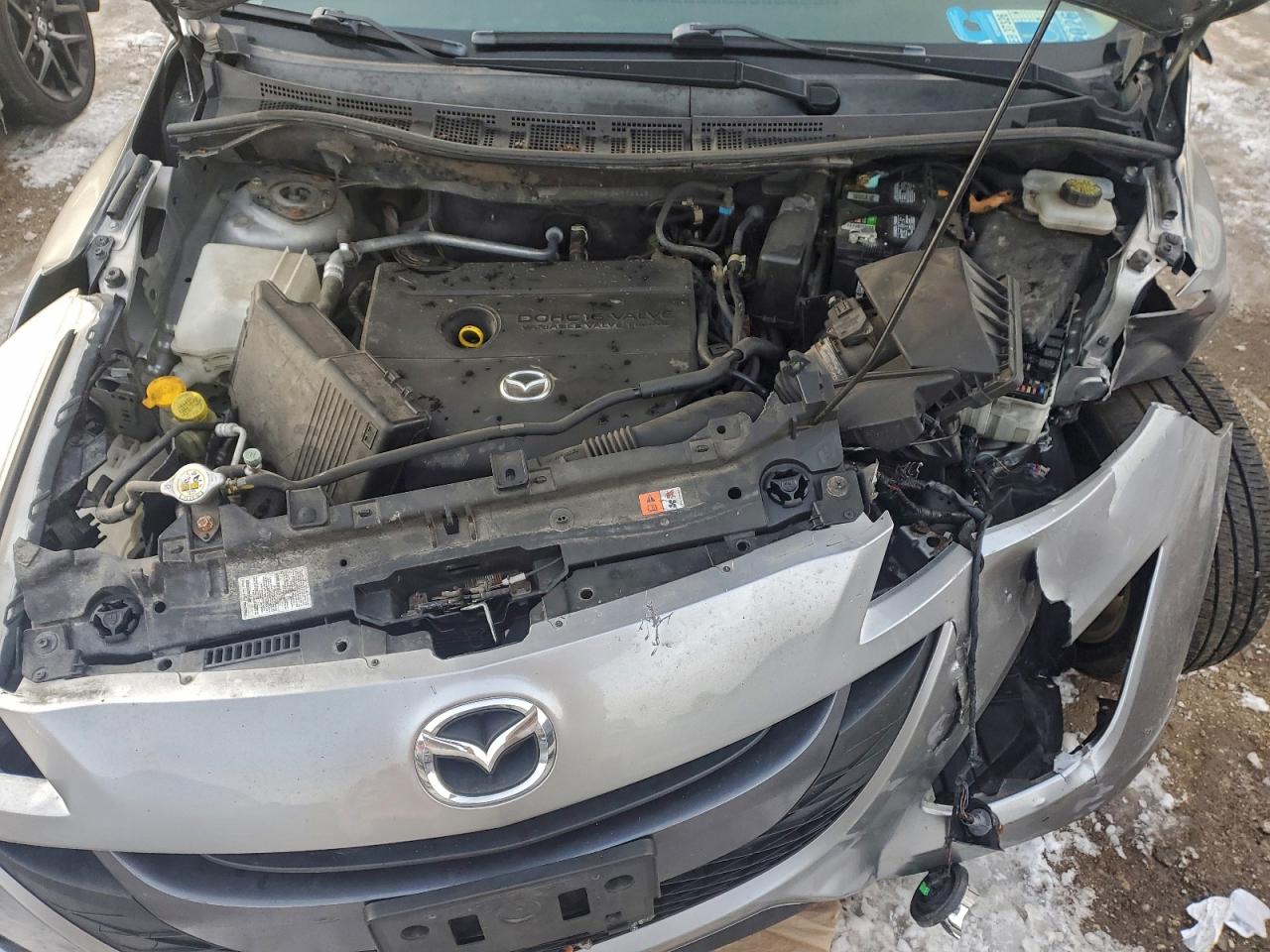 Mazda 5 Image 11