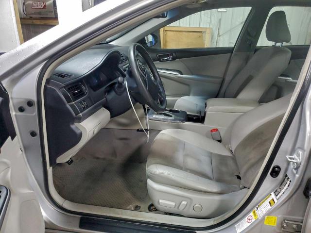 Toyota Camry Hybrid Image 3